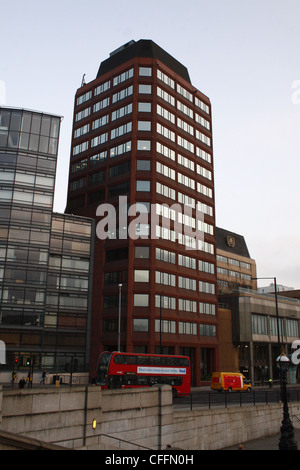 Westminister Turm, Lambeth Palace Road, London, England, UK Stockfoto