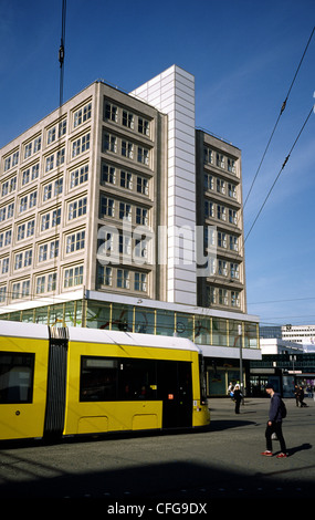 Berolinahauses am Alexanderplatz in Berlin. Stockfoto