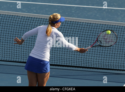 Tennisspielerin Sabine Lisicki (GER) spielen einen Volley am Netz Stockfoto