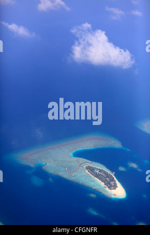 Luftaufnahme einer maledivischen Insel, Malediven Stockfoto