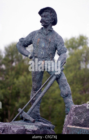 Norwegen-Kirkenes der einzige norwegische Land Grenzübergang nach Russland. Momnument, Kohle-Bergbau in der region Stockfoto