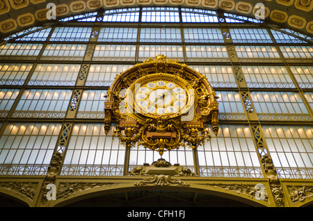 Uhr im Musée d ' Orsay, Paris, Frankreich Stockfoto