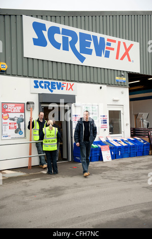 Ein Zweig der Bauherren Lieferanten und Händlern SCREWFIX, UK Stockfoto