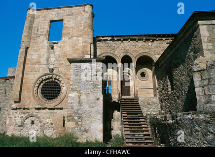 Romanische Kunst. Spanien. Kloster Santa Maria de Carracedo. Historisch-künstlerischen Monument im Jahre 1929. Kastilien und Leon. Stockfoto