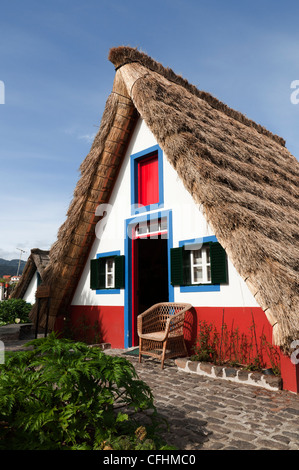 Traditionelle Häuser in Santana, Madeira Stockfoto