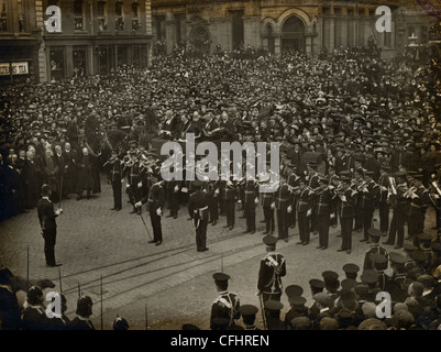 Proklamation des Beitritts von König George V, Queen Square, Wolverhampton, 10. Mai 1910. Stockfoto