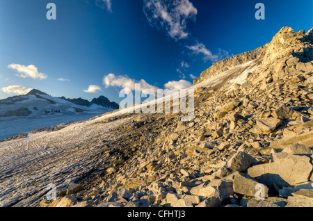 Italien, Trentino Alto Adige, Naturpark Adamello, Lobbia Gletscher, Cresta Croce Berg Stockfoto