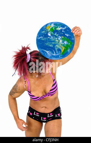 Weibliche Atlas hält die Welt auf die Schulter Stockfoto