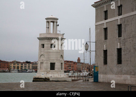 Leuchtturm auf der Insel San Giorgio Maggiore Venedig Italien Stockfoto