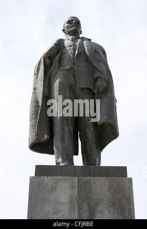 Vladimir Iljitsch Lenin (1870-1924). Russische marxistische revolutionäre und kommunistischer Politiker. Das Denkmal. Kertsch. Ukraine. Stockfoto