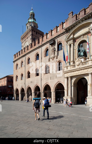 Palazzo D'Accursio (Palazzo Comunale) (Rathaus), Piazza Maggiore, Bologna, Emilia-Romagna, Italien, Europa Stockfoto