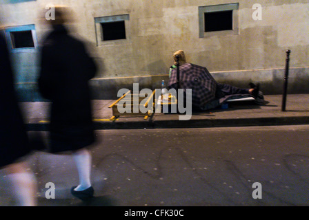 Paris, Frankreich, Homeless Rate Camp auf Straße in einem reichen Viertel Marais, Stockfoto