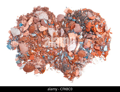 gemischte zerkleinerte Eyeshadows isoliert auf weißem Hintergrund Stockfoto