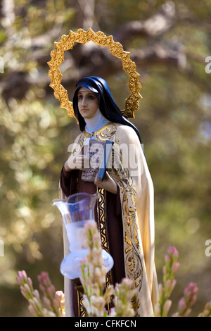 Statue von Santa Teresa, der Schutzpatron von La Cala de Mijas, Andalusien auf die Romeria Stockfoto