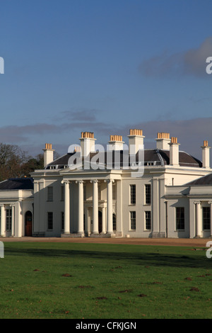 Hylands House, eine Grade II * neoklassizistischen Villa im Hylands Park, Chelmsford, Essex, England. Stockfoto