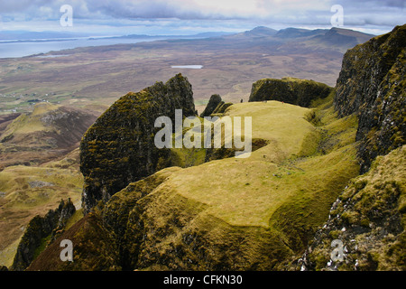 Der Quiraing ist ein Erdrutsch auf der östlichen Seite des Meall Na Suiramach, der nördlichste Gipfel der Trotternish Ridge in Skye Stockfoto