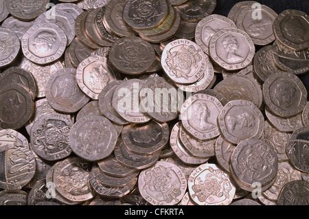 Schließen Sie Detail der UK zwanzig Pence (20p) Münzen - breitere Version. Stockfoto