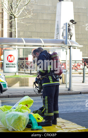 West Yorkshire Feuerwehr bei einem Notfall-Training trainieren Sie im Stadtzentrum von Leeds Stockfoto