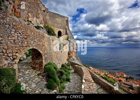 Die Tore der Oberburg "Castletown" von Monemvasia, häufig genannt "Griechischen Gibraltar". Lakonia, Griechenland Stockfoto