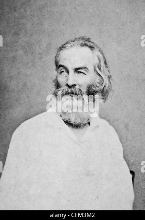 Walt Whitman, US-amerikanischer Dichter und Schriftsteller, Brustbild, sitzt im Stuhl, gegenüber linken Brady, New York, ca. 1862 Stockfoto