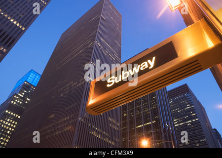 USA, New York State, New York City, u-Bahnstation an der 6th avenue Stockfoto