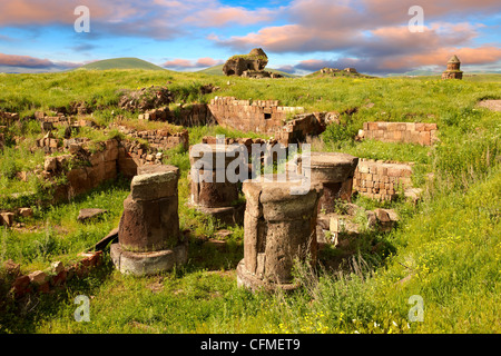 Ruinen von einer zoroastrischen Feuertempel auf Ani archäologischen Gelände an der alten Seidenstraße, Kars, Anatolien, Türkei Stockfoto