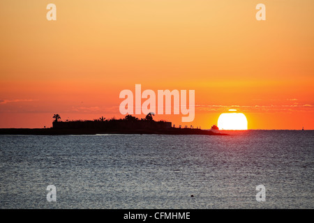 USA, South Carolina, Charleston, Schloß Pinckney bei Sonnenaufgang Stockfoto