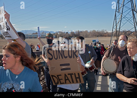 Protest gegen Verunreinigung des South Platte River mit Benzol aus Suncor Raffinerie Stockfoto