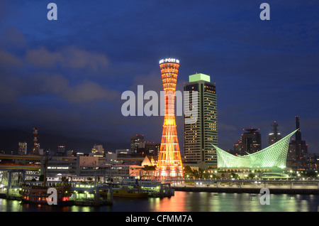 Die Skyline von der Hafen von Kobe, Japan Stockfoto