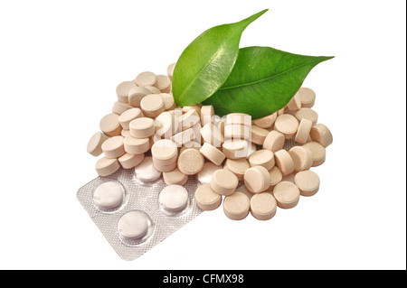 Tabletten Bio Tabletten Medizin mit grünem Blatt Stockfoto
