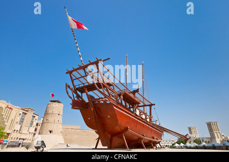 Traditionellen Dhau, Dubai Museum, Al Fahidi Fort, Bur Dubai, Vereinigte Arabische Emirate, Naher Osten Stockfoto