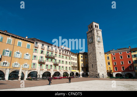 Apponale Turm, Piazza 3 Novembre, Riva del Garda, Lago di Garda, Trentino-Alto Adige, Italien, Europa Stockfoto