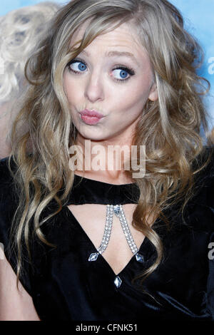 Portia Doubleday die Premiere von "Big Mommas: Like Father, Like Son" statt an der Arclight Theater Hollywood, California - 10.02.11 Stockfoto