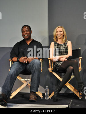 Isiah Whitlock Jr., Anne Heche treffen die Filmemacher am Apple Store Soho "Cedar Rapids" New York City, USA - 08.02.11 Stockfoto