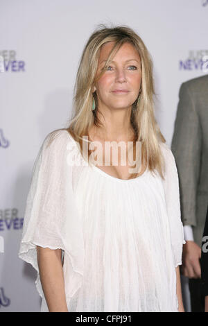 Heather Locklear Los Angeles Premiere von "Justin Bieber: Never Say Never" im Nokia Theatre L.A. Live Los Angeles, Kalifornien - 08.02.11 statt Stockfoto