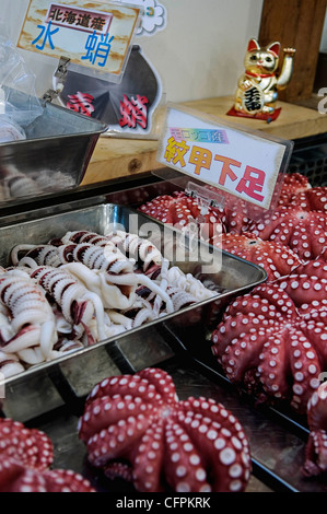 Tintenfisch Tentakeln, zentralen Fischmarkt Tsukiji, Tokio, Japan Stockfoto