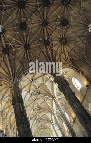 Mosteiro Dos Jerónimos É Umm Mosteiro Manuelino, Testemunho monumentale da Riqueza Dos Descobrimentos Portugiesen. Situa-Se Em Bel Stockfoto