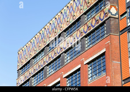 Detail der Fassade der ehemaligen Templeton Teppichfabrik neben Glasgow Green Scotland UK Stockfoto