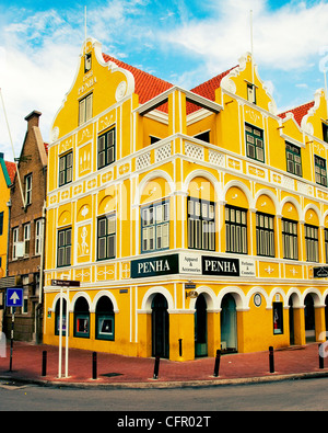 Das Penha Gebäude in Willemstad. Stockfoto