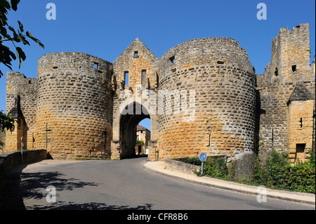 Porte des Tours, Bastide Stadt Domme, Les Plus Beaux Dörfer de Frankreich, Dordogne, Frankreich, Europa Stockfoto