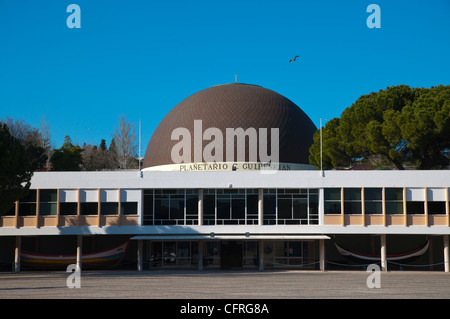 Planetario Calouste Gulbenkian Planetarium außen Belem Viertel von Lissabon Portugal Europa Stockfoto