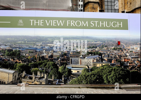 riesige Foto-Board zeigt den Blick von st. Hugh Lincoln Kathedrale England uk Stockfoto