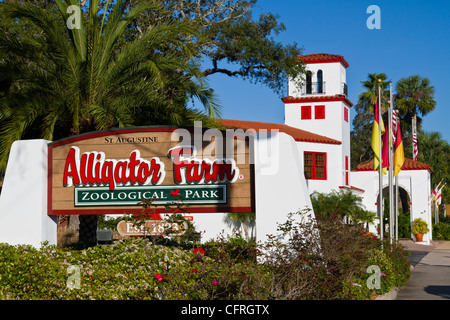 Das Eingangsschild an die Alligator Farm und Vogel Rookery in St. Augustine, Florida, USA. Stockfoto