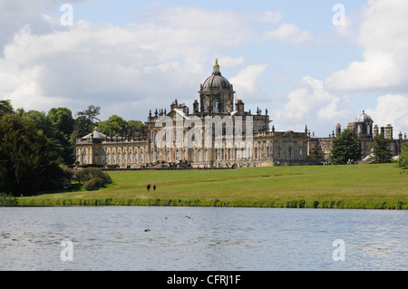 Castle Howard 1.000 Hektar atemberaubender Landschaft inmitten eine prächtigen 18. Jahrhundert Residenz in die Howardian Hügel Stockfoto