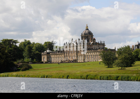 Castle Howard 1.000 Hektar atemberaubender Landschaft inmitten eine prächtigen 18. Jahrhundert Residenz in die Howardian Hügel Stockfoto