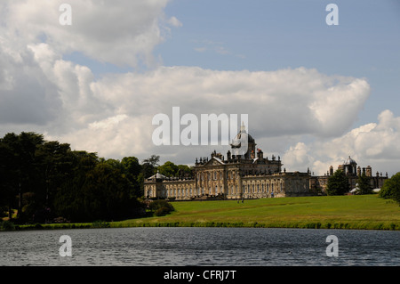 Castle Howard 1.000 Hektar atemberaubender Landschaft inmitten eine prächtigen 18. Jahrhundert Residenz in die Howardian Hügel Stockfoto