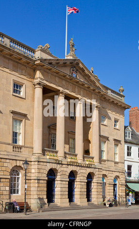 Der Buttermarkt auf dem Marktplatz Newark-on-trent nottinghamshire UK GB Europe Stockfoto