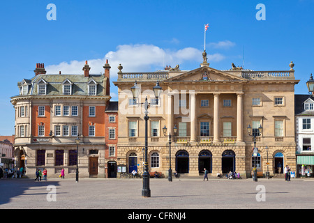 Die Buttermarket auf dem Markt Platz Newark-on-Trent, Nottinghamshire UK GB EU Europa Stockfoto