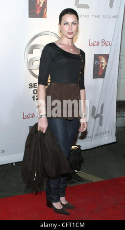 4. Dezember 2006; Hollywood, Kalifornien, USA; Schauspielerin RENA SOFER kommt bei der "24" Staffel fünf DVD-Launch-Party im Les Deux in Hollywood statt. Obligatorische Credit: Foto von Marianna Day Massey/ZUMA Press. (©) Copyright 2006 von Marianna Tag Massey Stockfoto