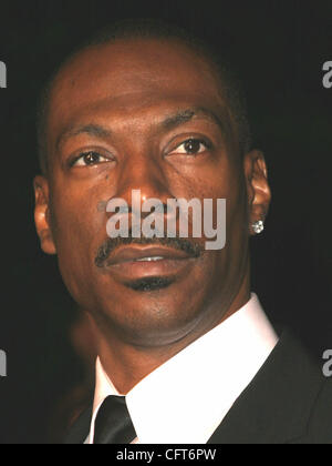(C) Stargaze Medien Fotos Foto von Scott Weiner Eddie Murphy, die Sterne in seinen neuesten Film Dreamgirls besucht die Premiere am Wilshire Theatre in Beverly Hills, Kalifornien stattfand 11.12.06. Stockfoto